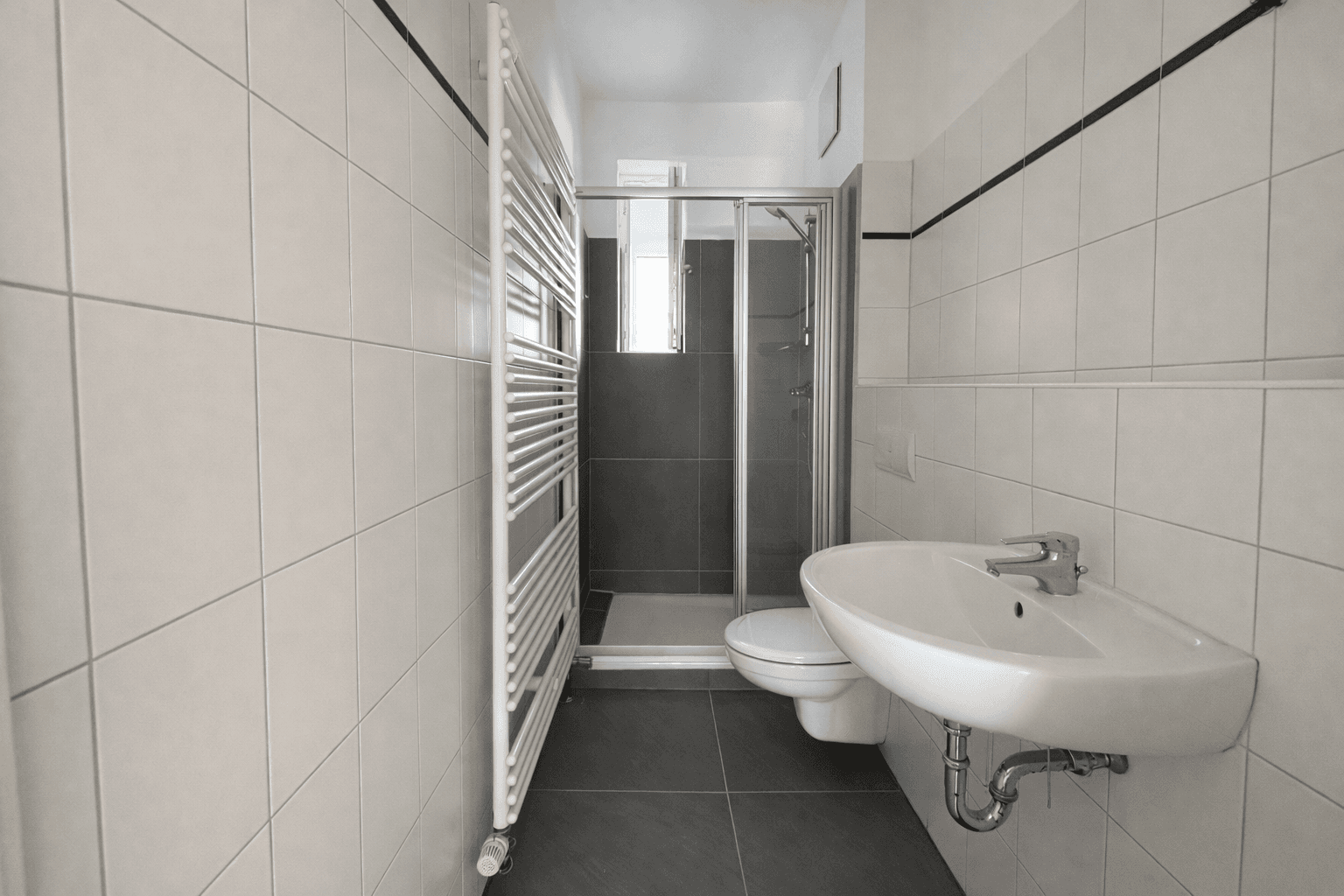 Prenájom bytu 2-izbový 57 m², Grillparzerstr. 3, Hannover, Dolné Sasko Prenájom bytu 2-izbový 57 m², Grillparzerstr. 3, Hannover, Dolné Sasko