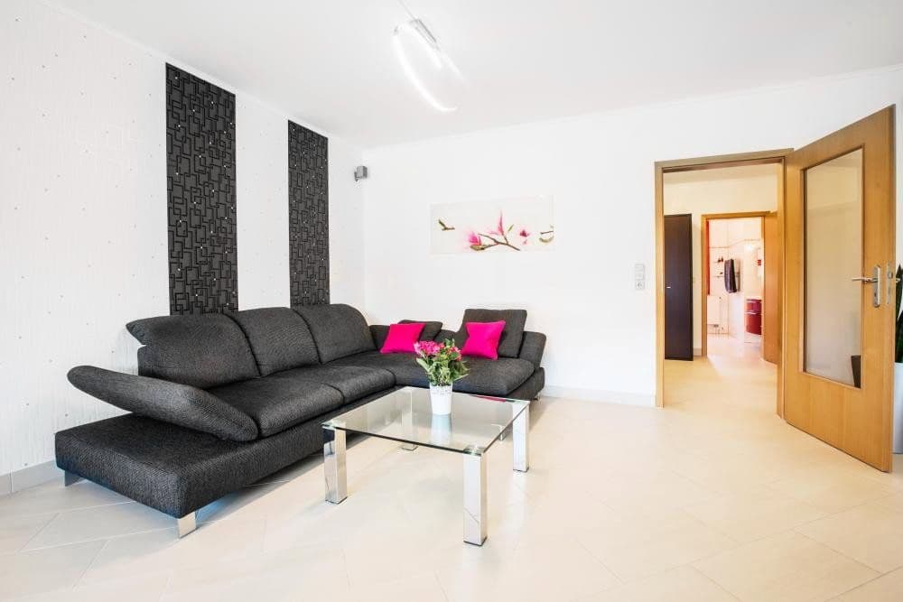 Prenájom bytu 3-izbový 100 m², Modersohn-Becker-Ring 52, Wolfsburg, Dolné Sasko Prenájom bytu 3-izbový 100 m², Modersohn-Becker-Ring 52, Wolfsburg, Dolné Sasko