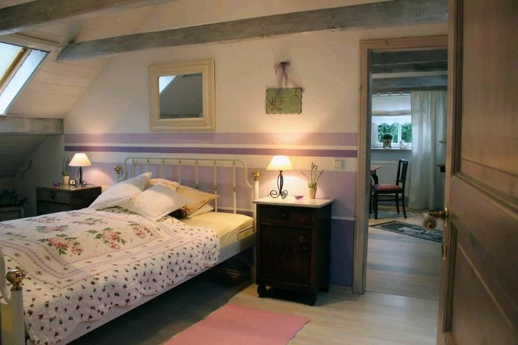 Predaj domu 240 m², pozemek 1.955 m², Grafelderstr. 1, Herzlake, Dolné Sasko Predaj domu 240 m², pozemek 1.955 m², Grafelderstr. 1, Herzlake, Dolné Sasko