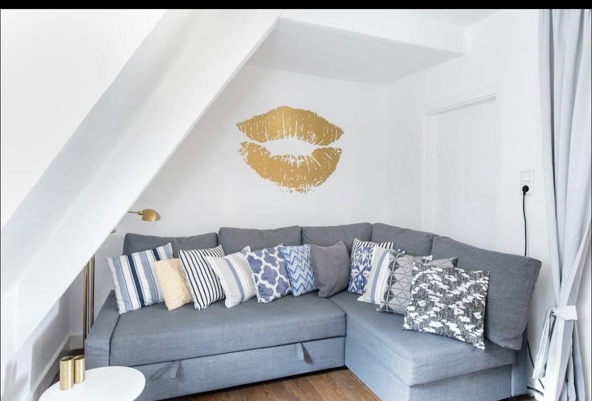 Prenájom bytu 3-izbový 70 m², Burgsteige 4, Tübingen, Bádensko-Wurttembersko Prenájom bytu 3-izbový 70 m², Burgsteige 4, Tübingen, Bádensko-Wurttembersko