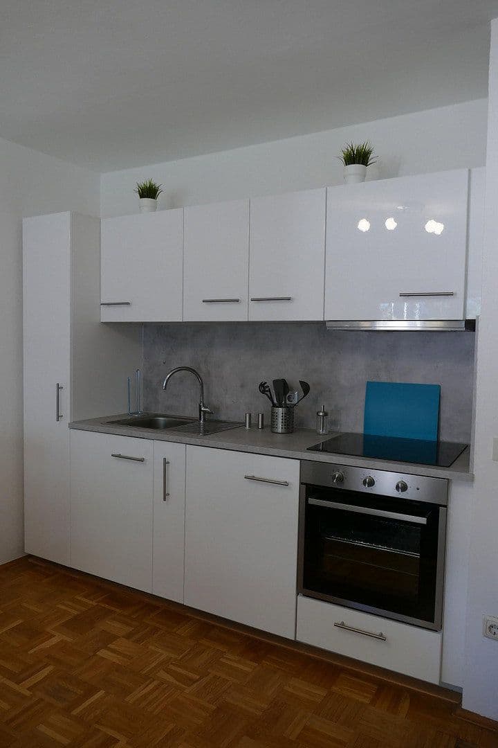 Prenájom bytu 1-izbový 25 m², Märkischestr. 163, DORTMUND, Severné Porýnie - Westfálsko Prenájom bytu 1-izbový 25 m², Märkischestr. 163, DORTMUND, Severné Porýnie - Westfálsko