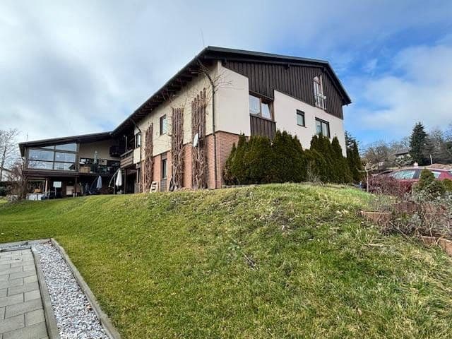 Prenájom domu 845 m², pozemek 1.200 m², Bad Säckingen, Bádensko-Wurttembersko Prenájom domu 845 m², pozemek 1.200 m², Bad Säckingen, Bádensko-Wurttembersko