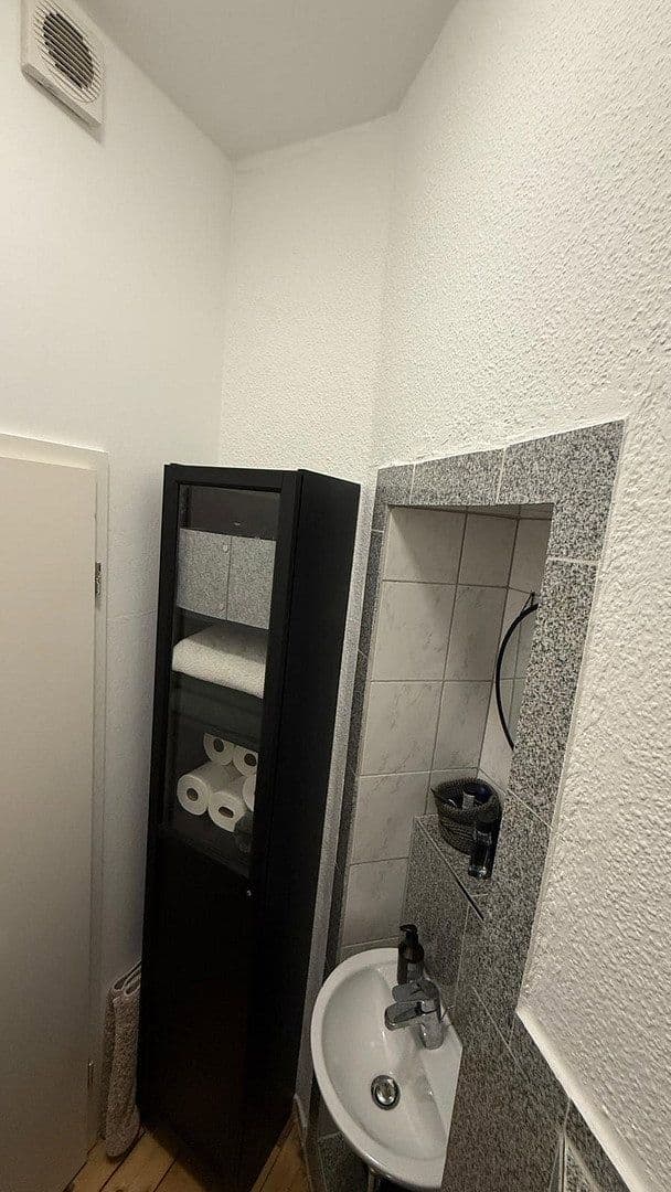 Prenájom bytu 4-izbový 114 m², Untere Strasse 18, Wipperfürth, Severné Porýnie - Westfálsko Prenájom bytu 4-izbový 114 m², Untere Strasse 18, Wipperfürth, Severné Porýnie - Westfálsko