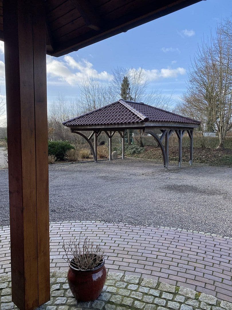 Predaj domu 224 m², pozemek 1.241 m², Tasdorf, Šlezvicko-Holštajnsko Predaj domu 224 m², pozemek 1.241 m², Tasdorf, Šlezvicko-Holštajnsko