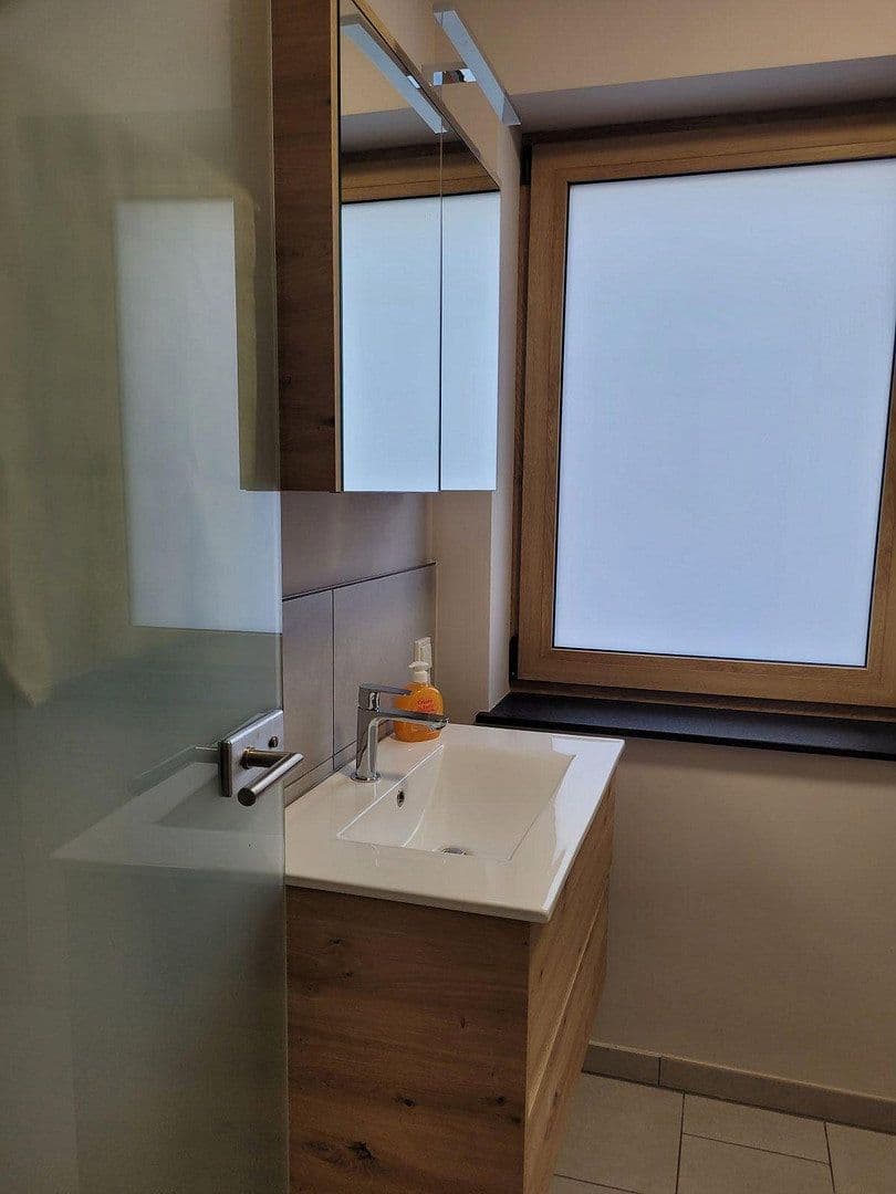 Prenájom bytu 1-izbový 30 m², Querstr. 2, Mörfelden-Walldorf, Hesensko Prenájom bytu 1-izbový 30 m², Querstr. 2, Mörfelden-Walldorf, Hesensko