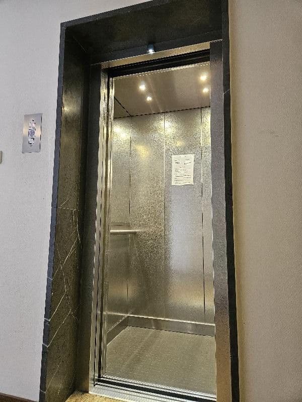 Predaj bytu 3-izbový 70 m², München, Bavorsko Predaj bytu 3-izbový 70 m², München, Bavorsko