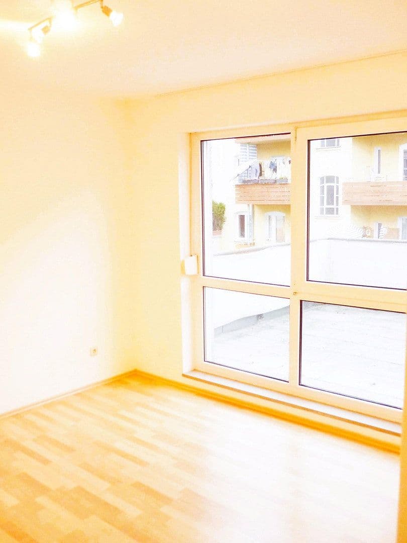 Prenájom bytu 3-izbový 76 m², Schlüsselfelder Str. 16a, Nürnberg, Bavorsko Prenájom bytu 3-izbový 76 m², Schlüsselfelder Str. 16a, Nürnberg, Bavorsko