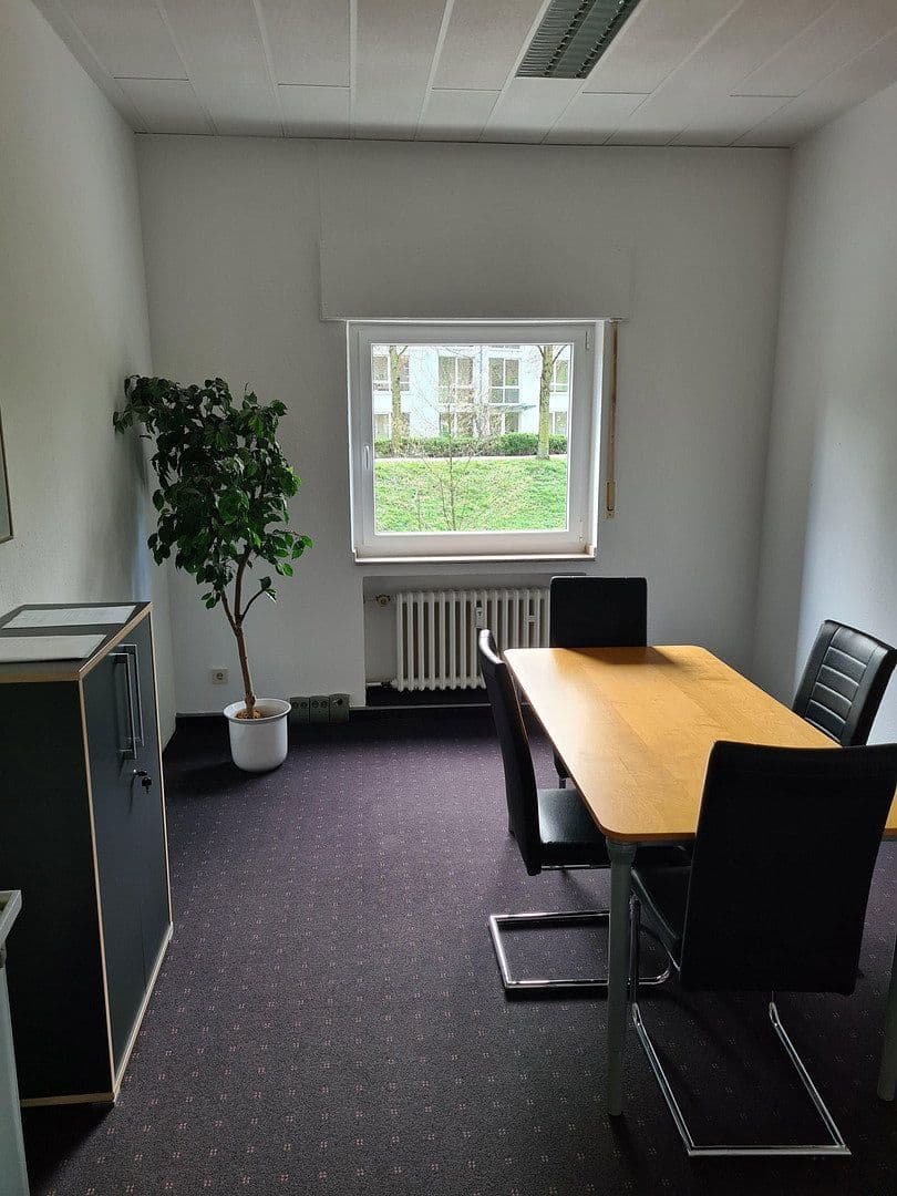 Predaj kancelárie 170 m², Haagstr. 1-5, Moers, Severné Porýnie - Westfálsko Predaj kancelárie 170 m², Haagstr. 1-5, Moers, Severné Porýnie - Westfálsko