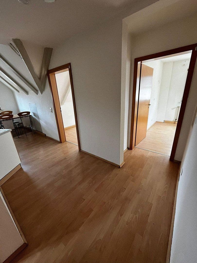 Prenájom bytu 2-izbový 66 m², Tuttlingen, Bádensko-Wurttembersko Prenájom bytu 2-izbový 66 m², Tuttlingen, Bádensko-Wurttembersko