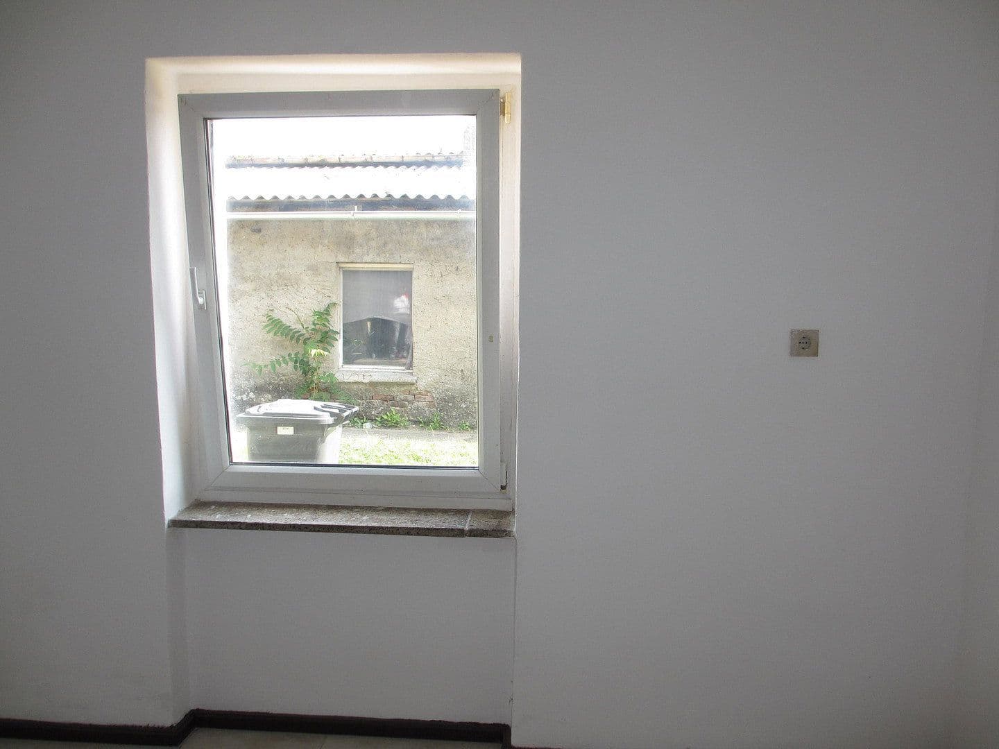 Prenájom bytu 2-izbový 50 m², Kraatzerweg 12b, Gransee, Brandenbursko Prenájom bytu 2-izbový 50 m², Kraatzerweg 12b, Gransee, Brandenbursko