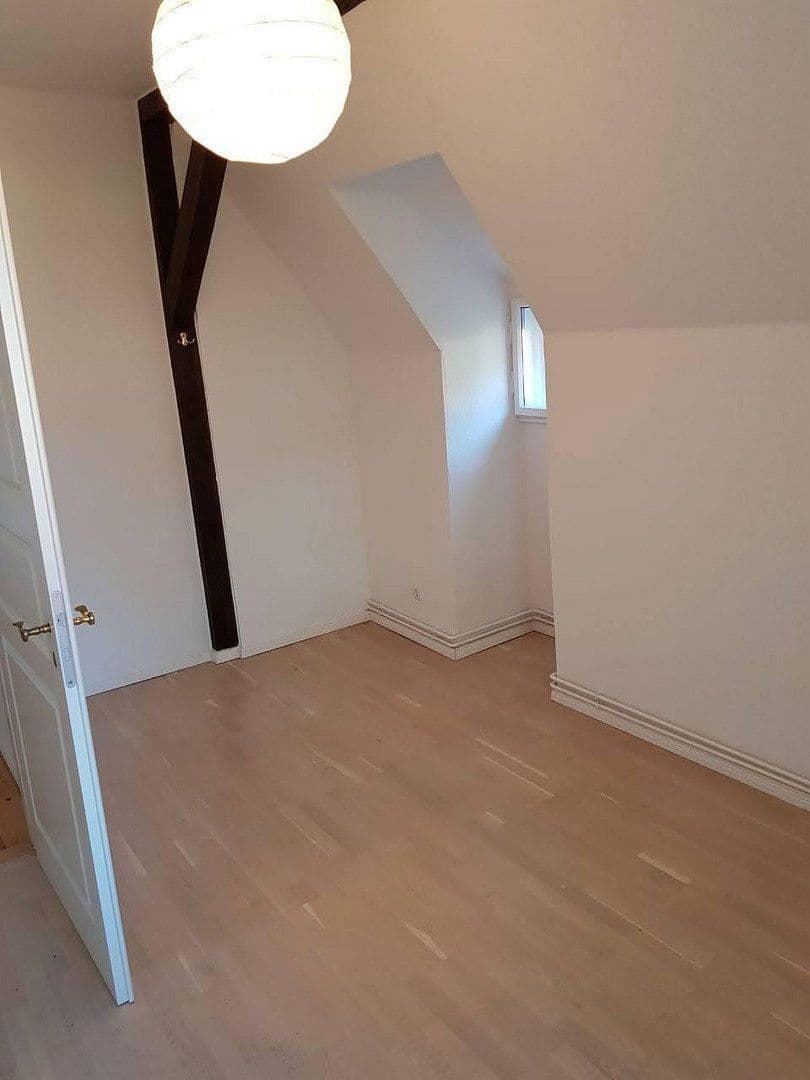 Predaj domu 125 m², pozemek 705 m², Berlin, Berlín Predaj domu 125 m², pozemek 705 m², Berlin, Berlín