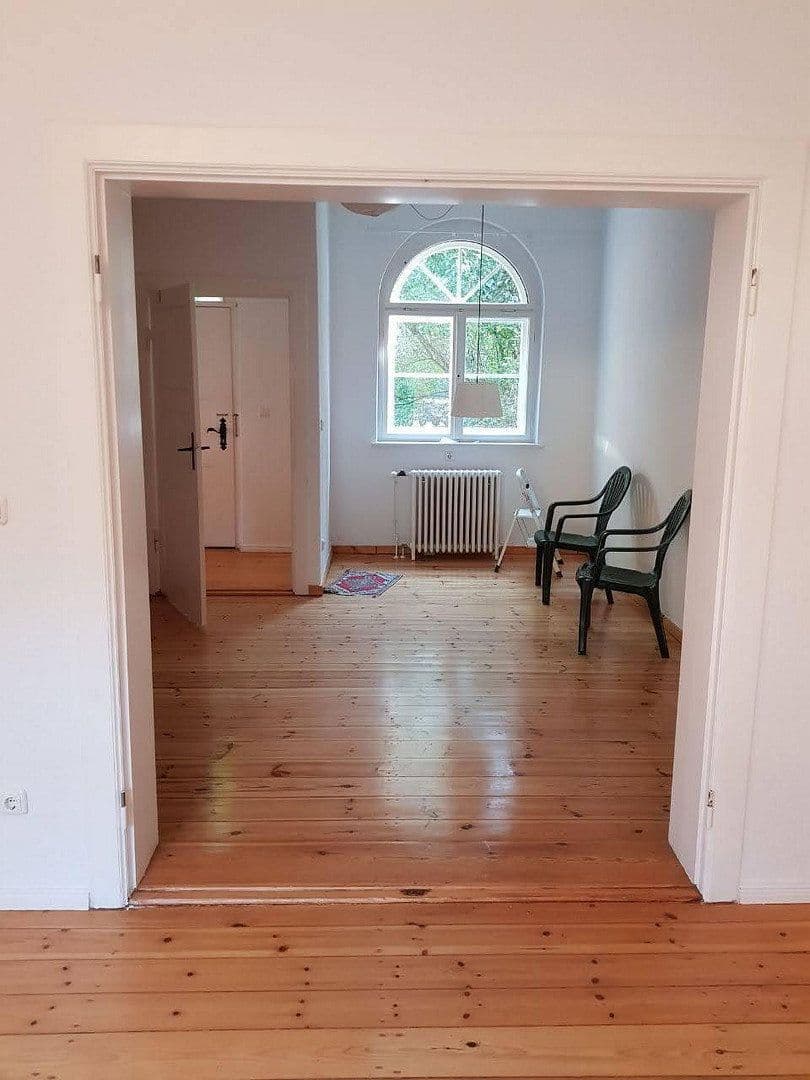 Predaj domu 125 m², pozemek 705 m², Berlin, Berlín Predaj domu 125 m², pozemek 705 m², Berlin, Berlín