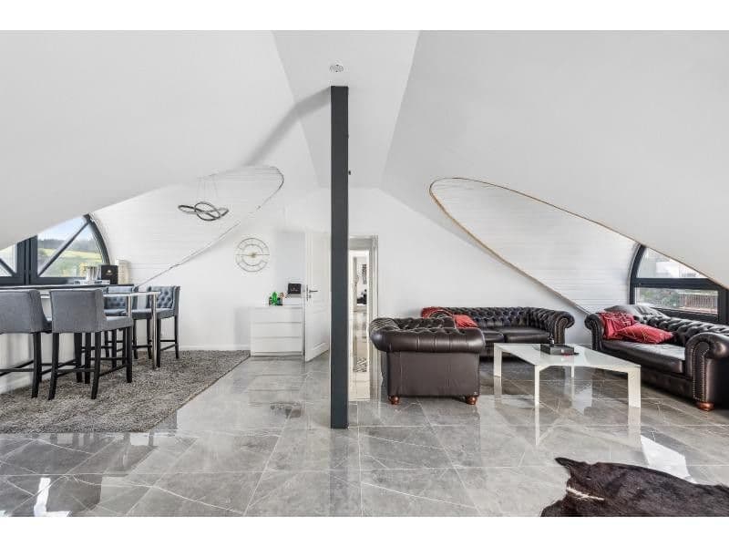 Predaj domu 447 m², pozemek 1.111 m², Siegfriedstraße 10, Taunusstein, Hesensko Predaj domu 447 m², pozemek 1.111 m², Siegfriedstraße 10, Taunusstein, Hesensko