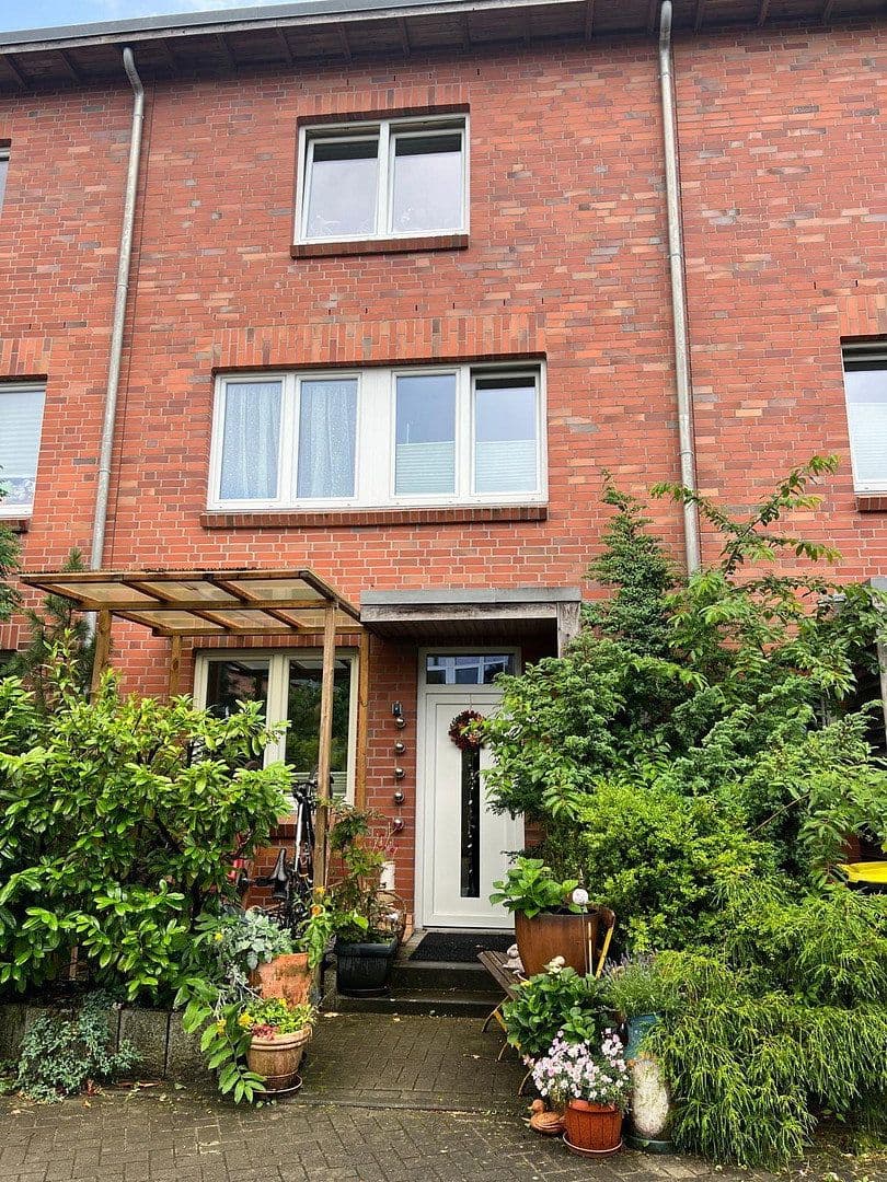 Predaj domu 126 m², pozemek 119 m², Hamburg, Hamburg Predaj domu 126 m², pozemek 119 m², Hamburg, Hamburg