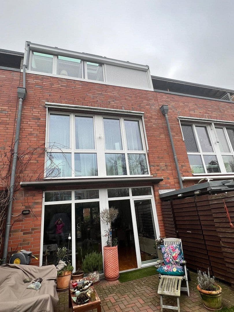 Predaj domu 126 m², pozemek 119 m², Hamburg, Hamburg Predaj domu 126 m², pozemek 119 m², Hamburg, Hamburg