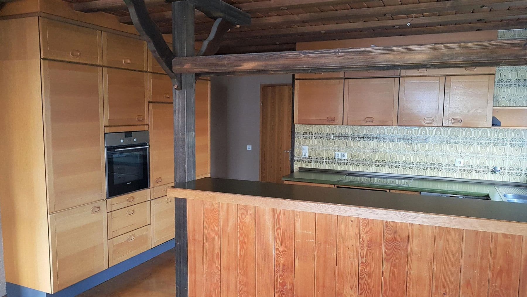 Prenájom bytu 4-izbový 150 m², Grabenstr.13, Heimsheim, Bádensko-Wurttembersko Prenájom bytu 4-izbový 150 m², Grabenstr.13, Heimsheim, Bádensko-Wurttembersko