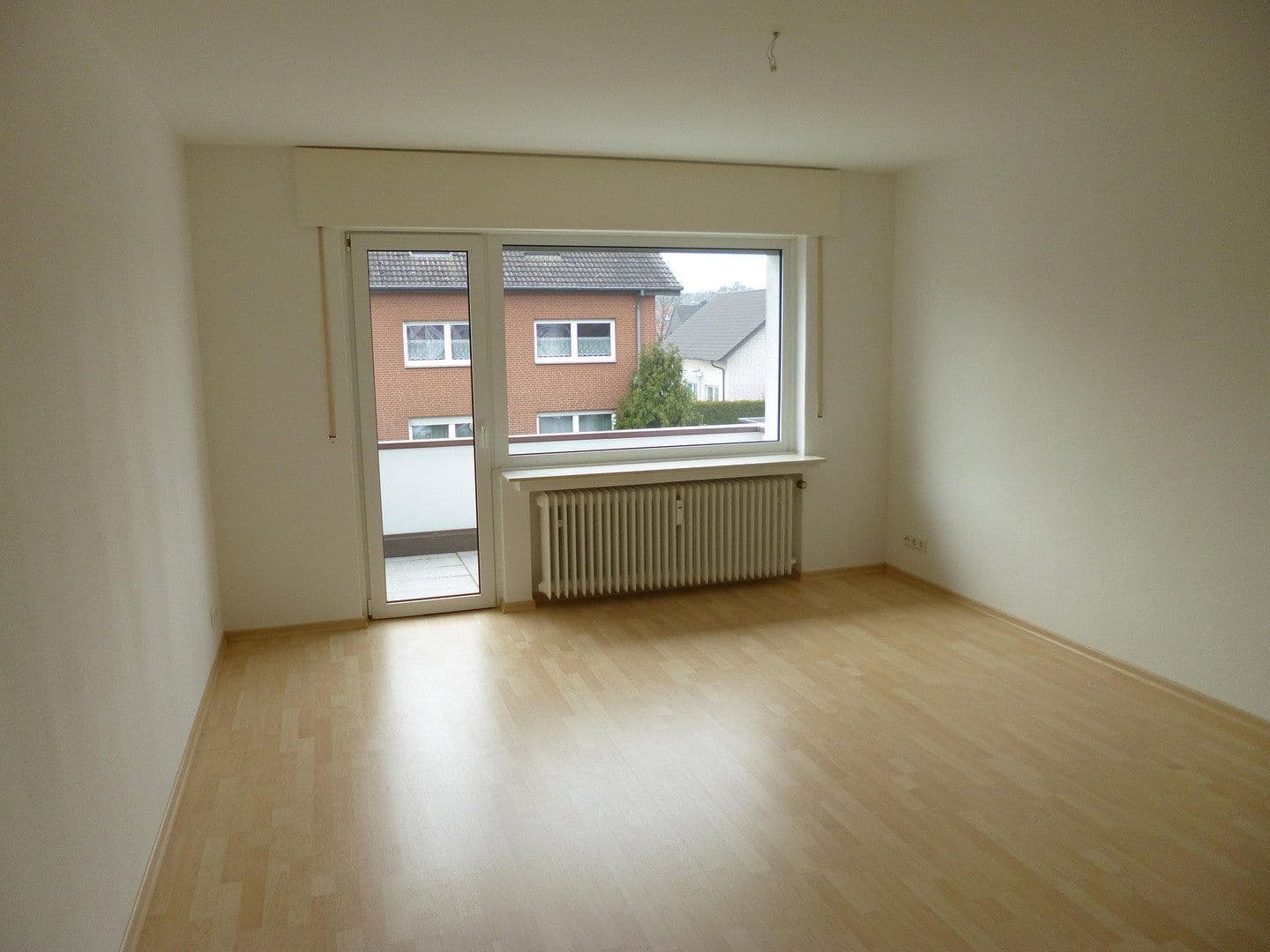 Prenájom bytu 2-izbový 55 m², Pommernweg 11, Paderborn, Severné Porýnie - Westfálsko Prenájom bytu 2-izbový 55 m², Pommernweg 11, Paderborn, Severné Porýnie - Westfálsko