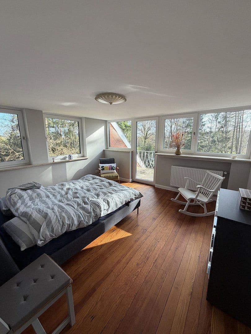 Prenájom domu 175 m², pozemek 2.500 m², Bendestorf, Dolné Sasko Prenájom domu 175 m², pozemek 2.500 m², Bendestorf, Dolné Sasko