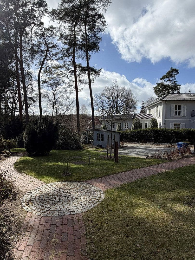 Prenájom domu 175 m², pozemek 2.500 m², Bendestorf, Dolné Sasko Prenájom domu 175 m², pozemek 2.500 m², Bendestorf, Dolné Sasko