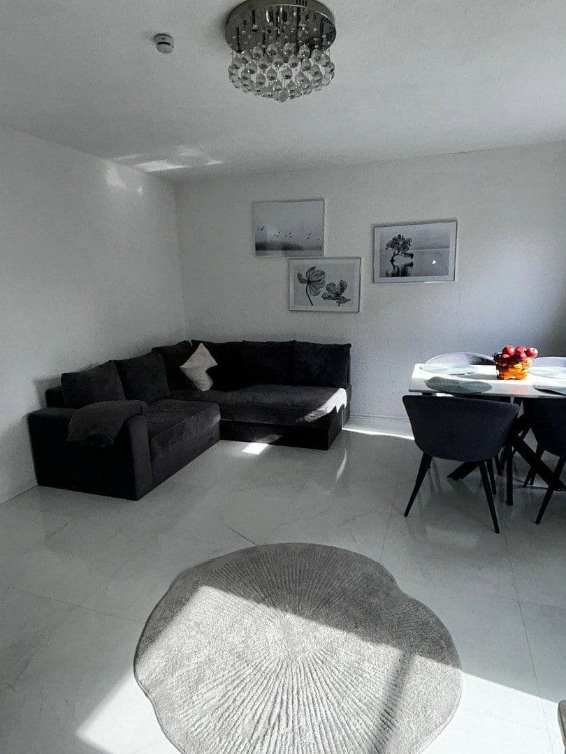 Predaj bytu 4-izbový 75 m², Reutlingen, Bádensko-Wurttembersko Predaj bytu 4-izbový 75 m², Reutlingen, Bádensko-Wurttembersko