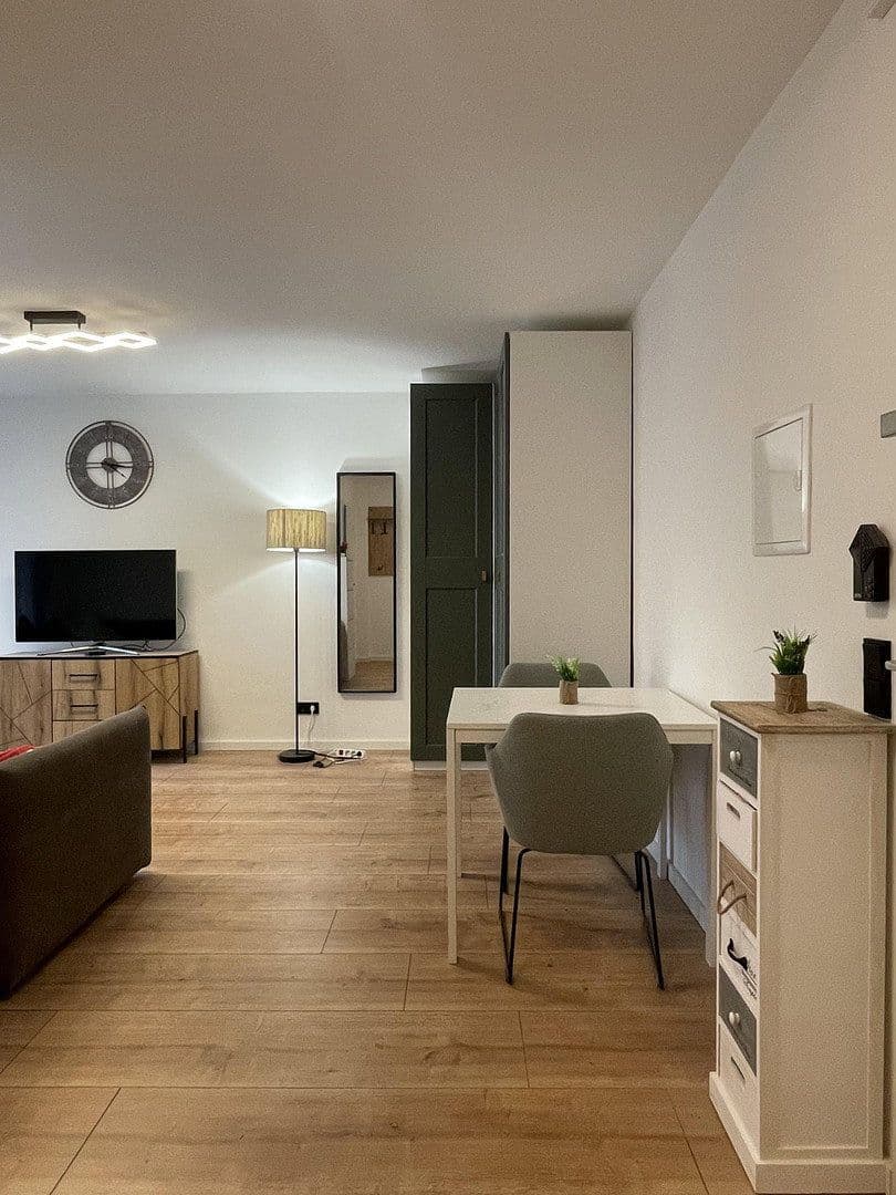 Prenájom bytu 1-izbový 32 m², Peter Henlein Straße 23, München, Bavorsko Prenájom bytu 1-izbový 32 m², Peter Henlein Straße 23, München, Bavorsko