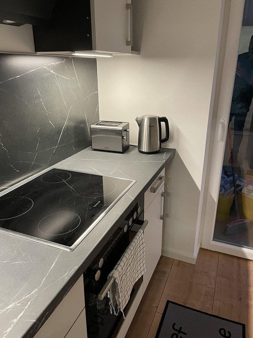 Prenájom bytu 1-izbový 32 m², Peter Henlein Straße 23, München, Bavorsko Prenájom bytu 1-izbový 32 m², Peter Henlein Straße 23, München, Bavorsko