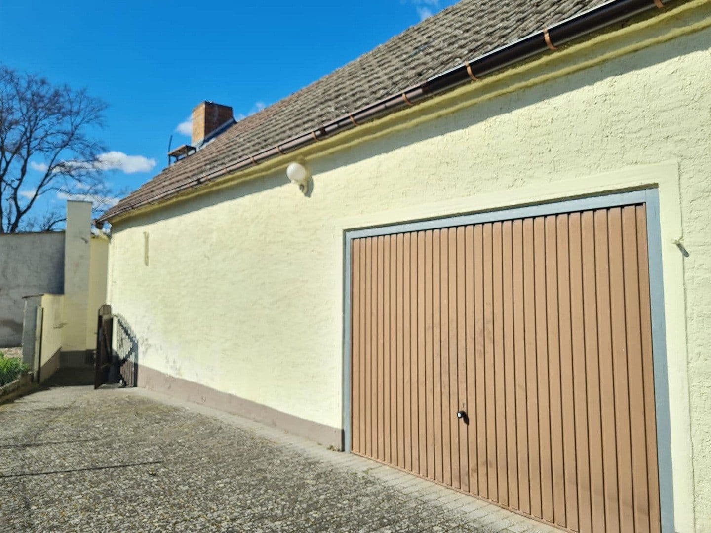 Predaj domu 67 m², pozemek 600 m², Teichstrasse 6, Mühlberg/Elbe, Brandenbursko Predaj domu 67 m², pozemek 600 m², Teichstrasse 6, Mühlberg/Elbe, Brandenbursko