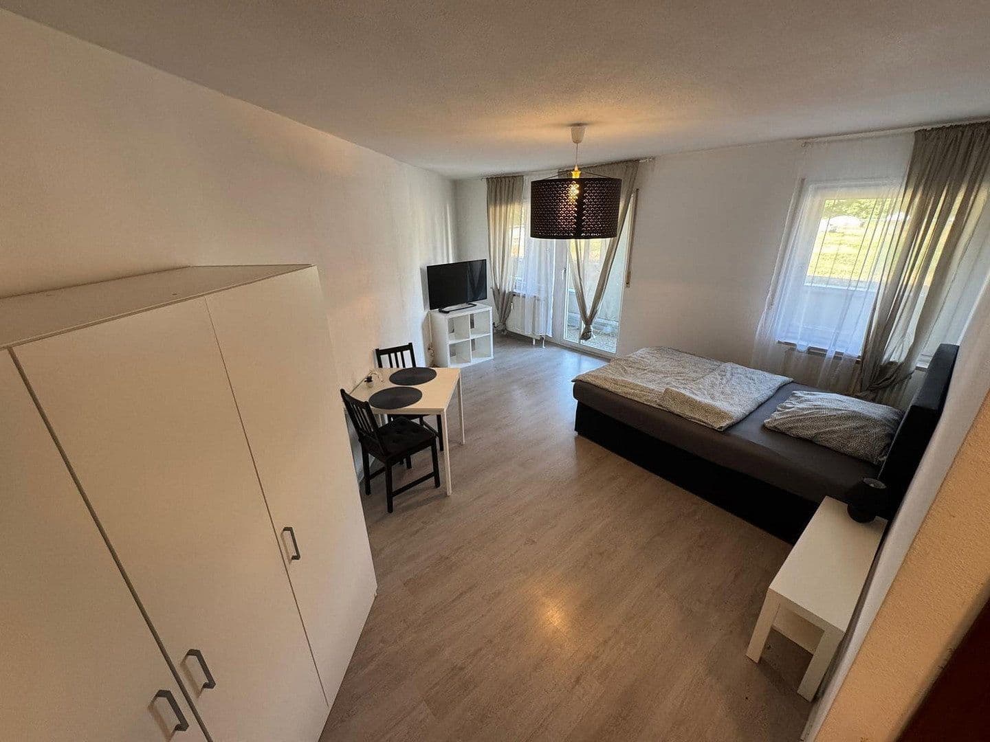 Prenájom bytu 1-izbový 36 m², Karlsruhe, Bádensko-Wurttembersko Prenájom bytu 1-izbový 36 m², Karlsruhe, Bádensko-Wurttembersko
