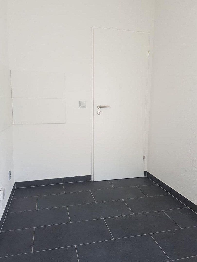 Prenájom bytu 2-izbový 60 m², Steinbach (Taunus), Hesensko Prenájom bytu 2-izbový 60 m², Steinbach (Taunus), Hesensko