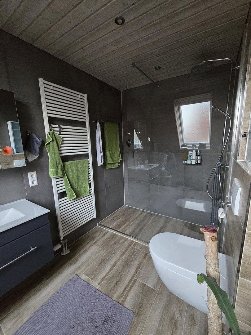 Predaj domu 155 m², pozemek 160 m², Renningen, Bádensko-Wurttembersko Predaj domu 155 m², pozemek 160 m², Renningen, Bádensko-Wurttembersko