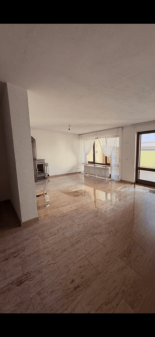 Predaj domu 155 m², pozemek 160 m², Renningen, Bádensko-Wurttembersko Predaj domu 155 m², pozemek 160 m², Renningen, Bádensko-Wurttembersko