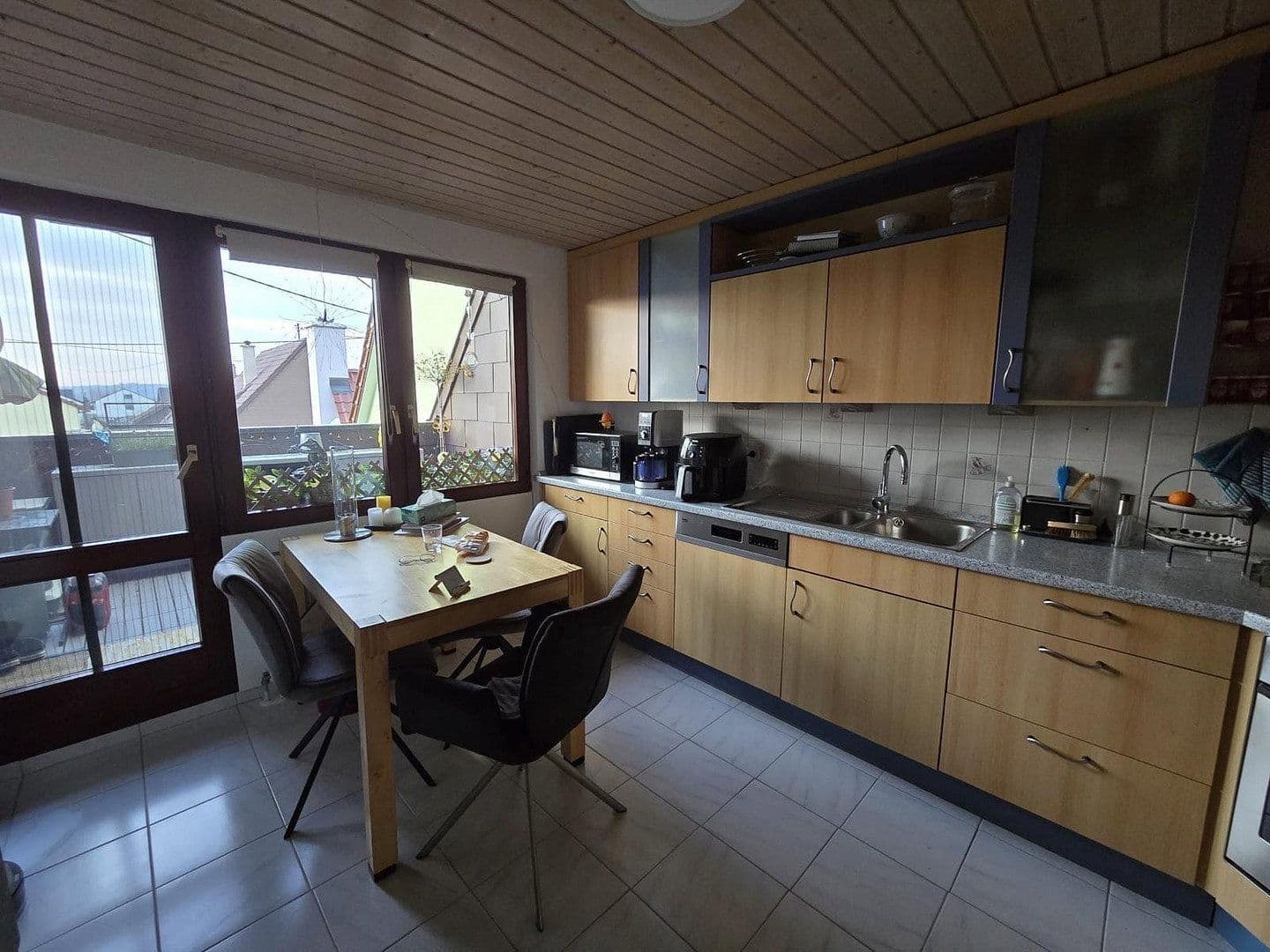 Predaj domu 155 m², pozemek 160 m², Renningen, Bádensko-Wurttembersko Predaj domu 155 m², pozemek 160 m², Renningen, Bádensko-Wurttembersko