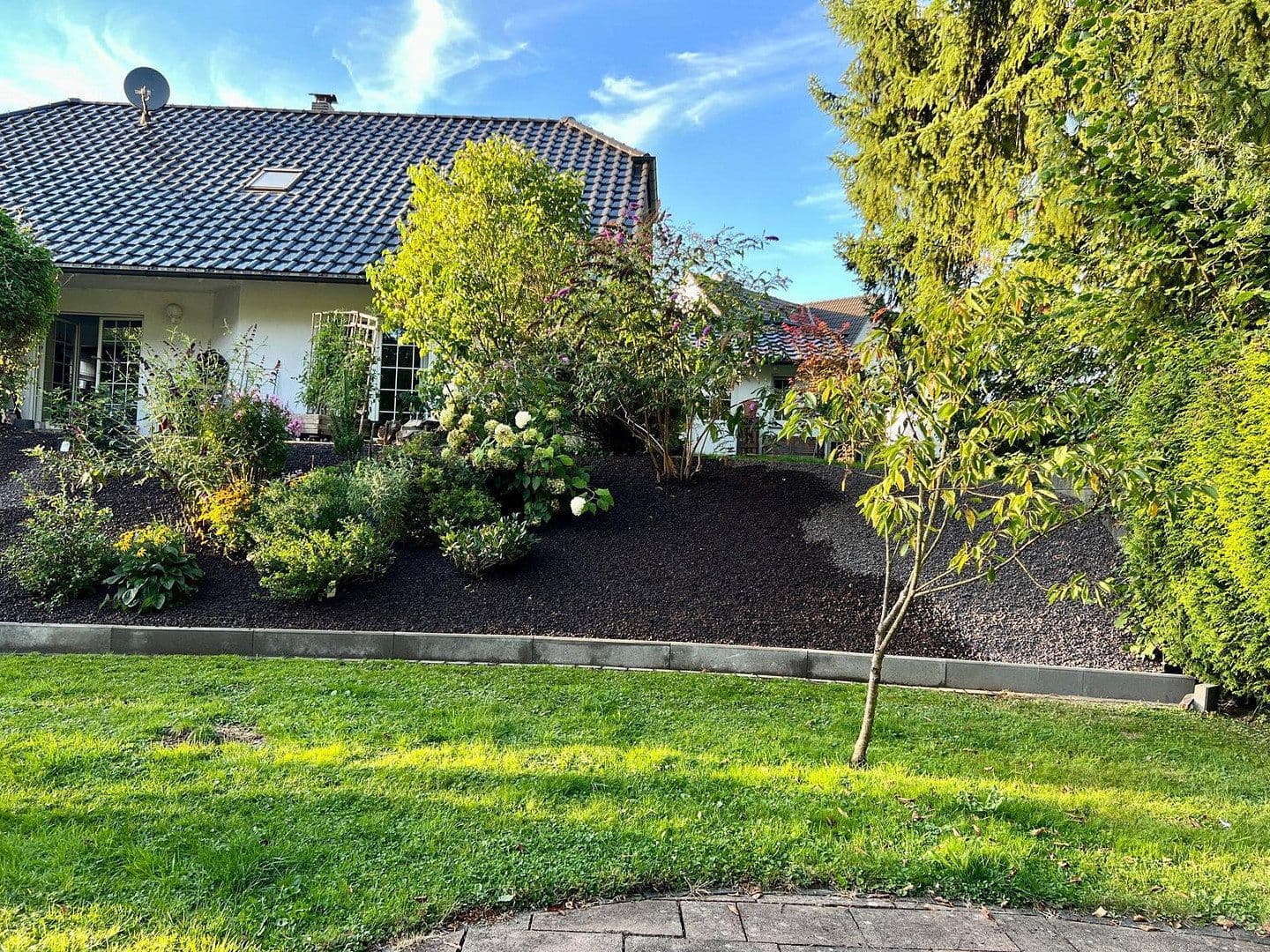 Predaj domu 187 m², pozemek 4.000 m², Brückenweiher, 12, Waldbröl, Severné Porýnie - Westfálsko Predaj domu 187 m², pozemek 4.000 m², Brückenweiher, 12, Waldbröl, Severné Porýnie - Westfálsko