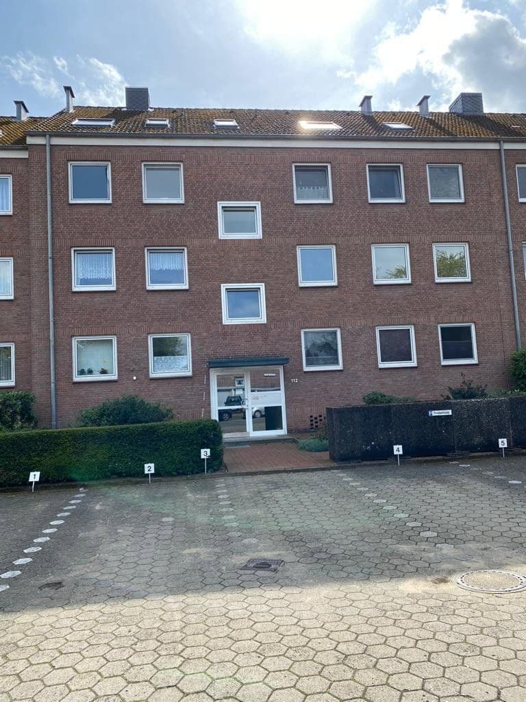 Prenájom bytu 2-izbový 58 m², Hermann-Burgdorf-Straße 112, Buchholz in der Nordheide, Dolné Sasko Prenájom bytu 2-izbový 58 m², Hermann-Burgdorf-Straße 112, Buchholz in der Nordheide, Dolné Sasko