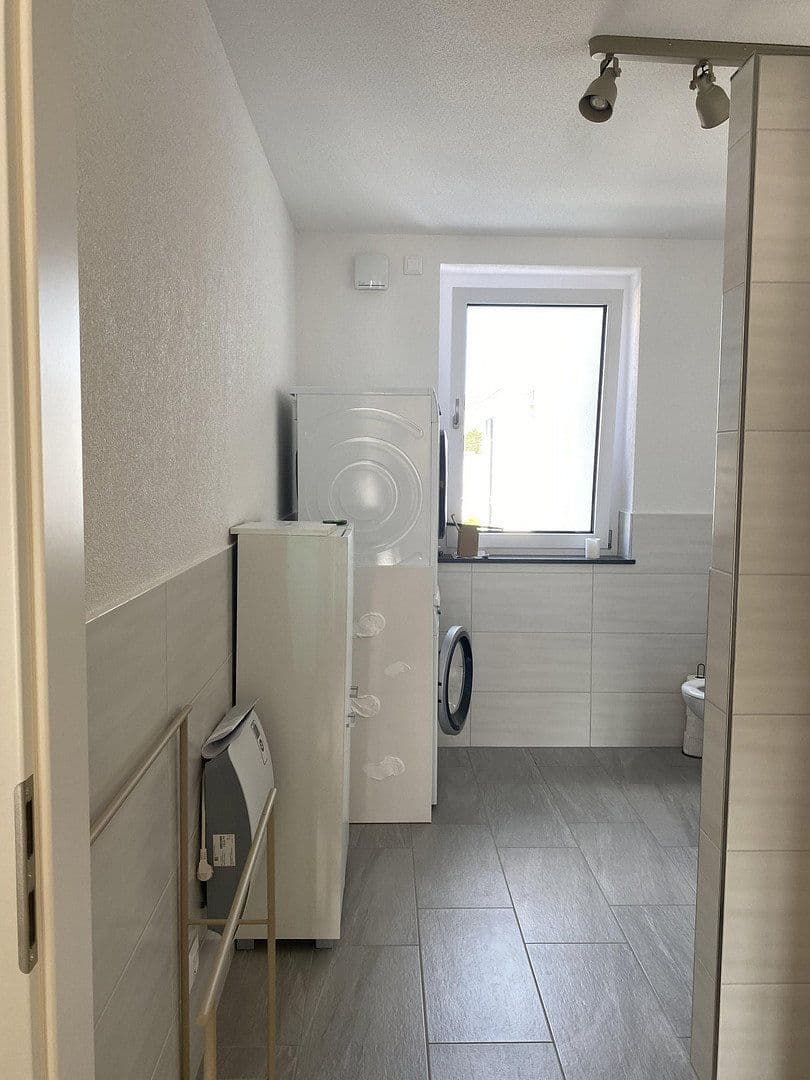 Prenájom bytu 3-izbový 89 m², Becksteiner Straße 31b, Lauda-Königshofen, Bádensko-Wurttembersko Prenájom bytu 3-izbový 89 m², Becksteiner Straße 31b, Lauda-Königshofen, Bádensko-Wurttembersko