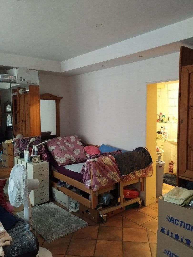 Prenájom bytu 2-izbový 63 m², Gartenstr. 3, Brühl, Severné Porýnie - Westfálsko Prenájom bytu 2-izbový 63 m², Gartenstr. 3, Brühl, Severné Porýnie - Westfálsko