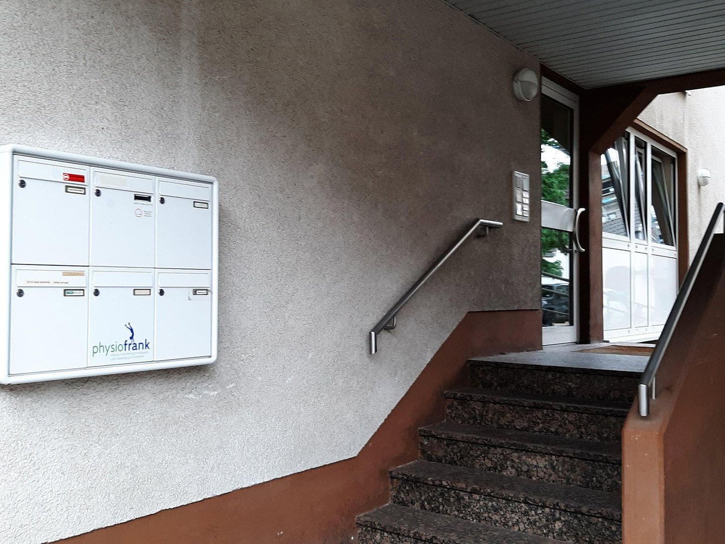 Prenájom bytu 2-izbový 63 m², Gartenstr. 3, Brühl, Severné Porýnie - Westfálsko Prenájom bytu 2-izbový 63 m², Gartenstr. 3, Brühl, Severné Porýnie - Westfálsko