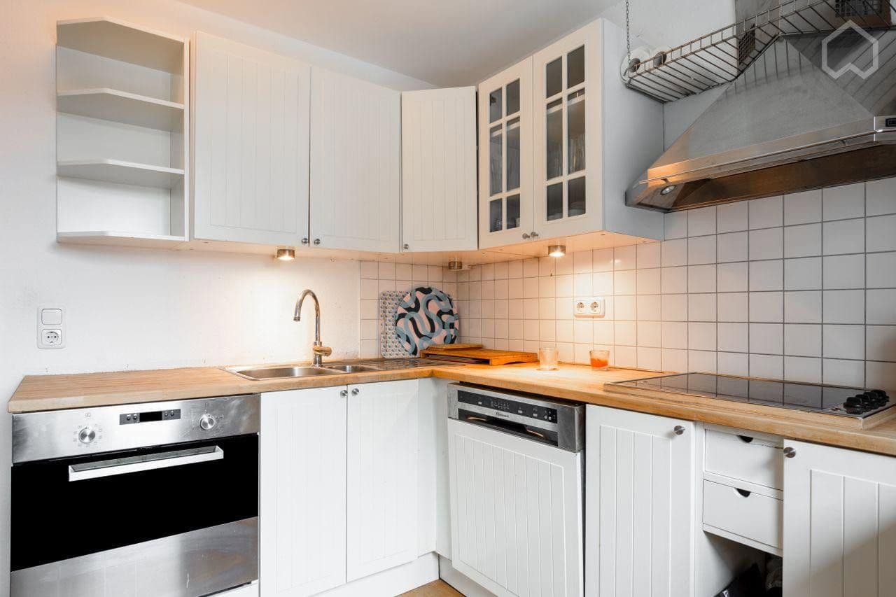 Predaj bytu 3-izbový 110 m², Maybachstr. 170, Köln, Severné Porýnie - Westfálsko Predaj bytu 3-izbový 110 m², Maybachstr. 170, Köln, Severné Porýnie - Westfálsko