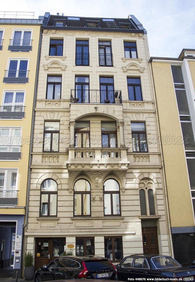 Predaj bytu 3-izbový 110 m², Maybachstr. 170, Köln, Severné Porýnie - Westfálsko Predaj bytu 3-izbový 110 m², Maybachstr. 170, Köln, Severné Porýnie - Westfálsko