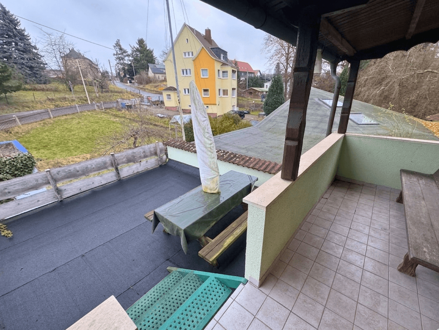 Predaj domu 259 m², pozemek 510 m², Glauchau, Sasko Predaj domu 259 m², pozemek 510 m², Glauchau, Sasko