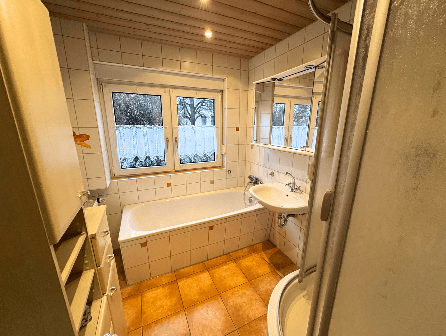 Predaj domu 259 m², pozemek 510 m², Glauchau, Sasko Predaj domu 259 m², pozemek 510 m², Glauchau, Sasko