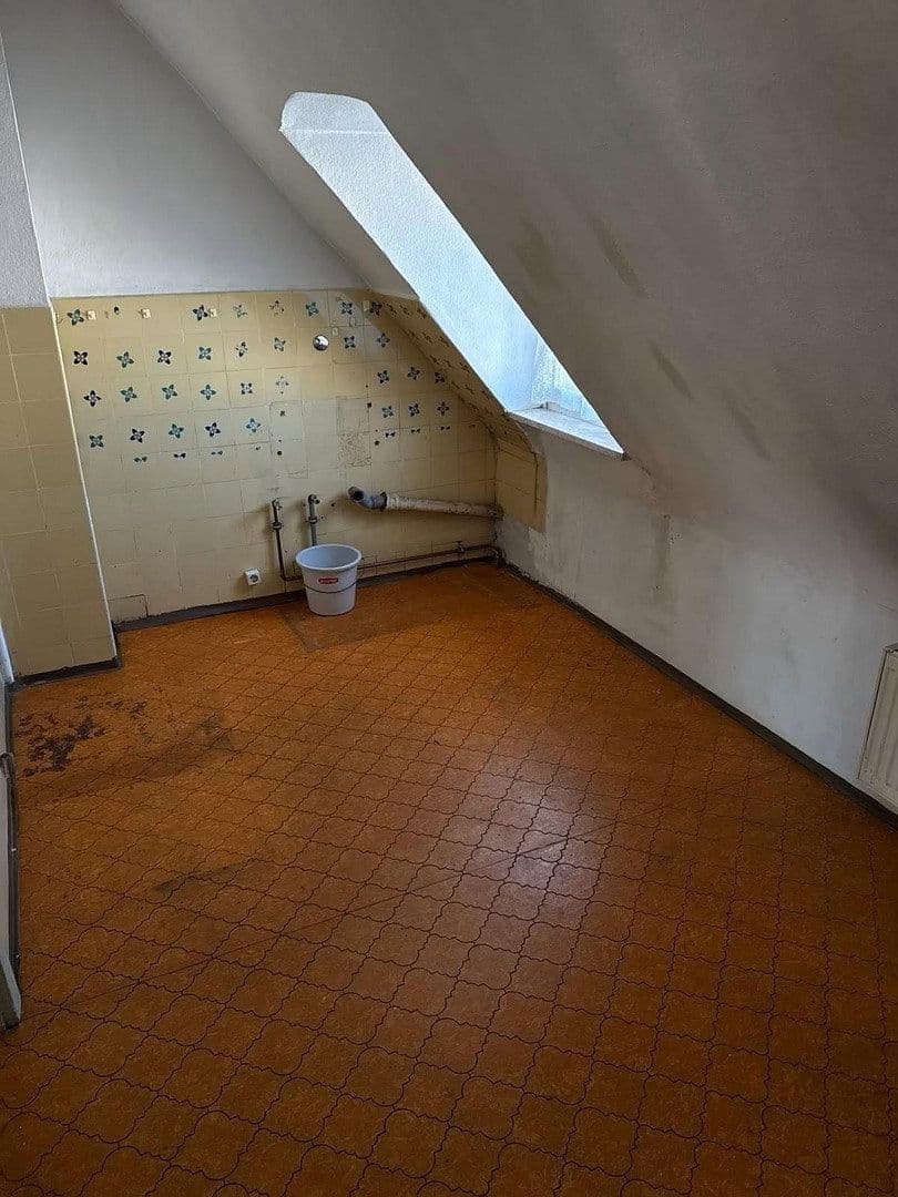 Predaj domu 210 m², pozemek 358 m², Nürnberg, Bavorsko Predaj domu 210 m², pozemek 358 m², Nürnberg, Bavorsko