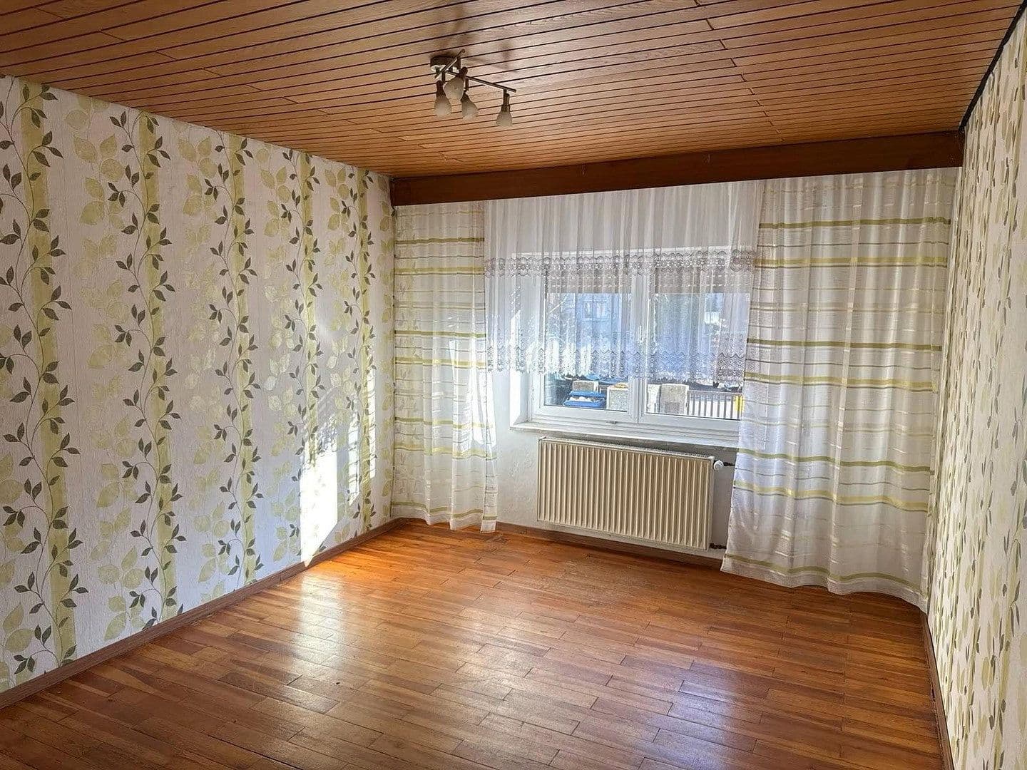 Predaj domu 210 m², pozemek 358 m², Nürnberg, Bavorsko Predaj domu 210 m², pozemek 358 m², Nürnberg, Bavorsko