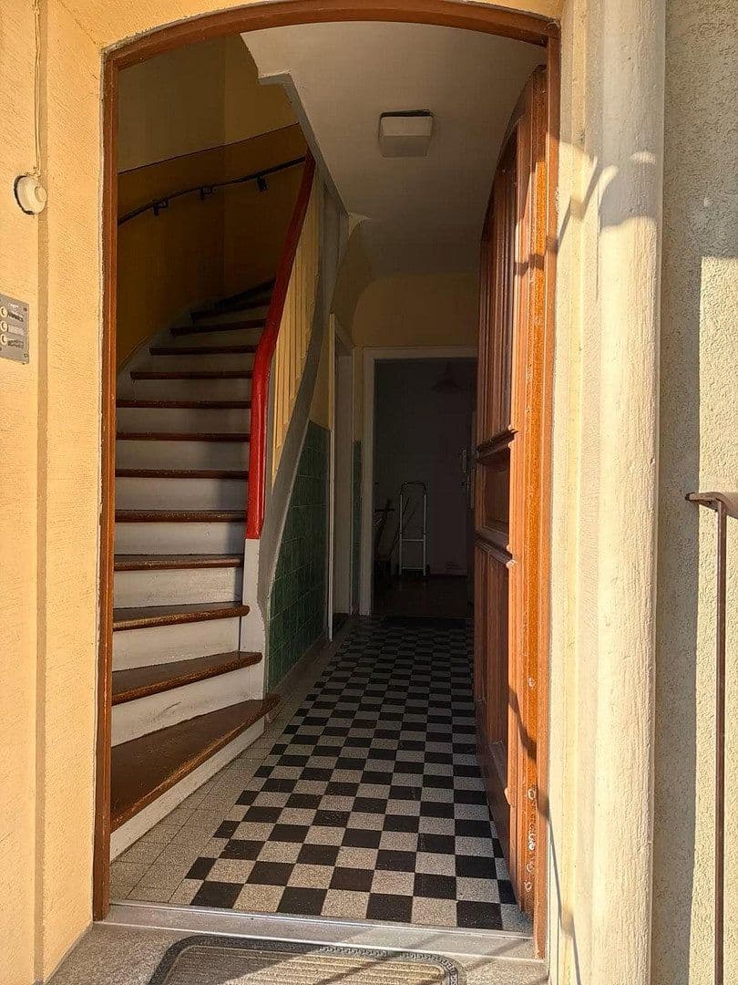 Predaj domu 210 m², pozemek 358 m², Nürnberg, Bavorsko Predaj domu 210 m², pozemek 358 m², Nürnberg, Bavorsko