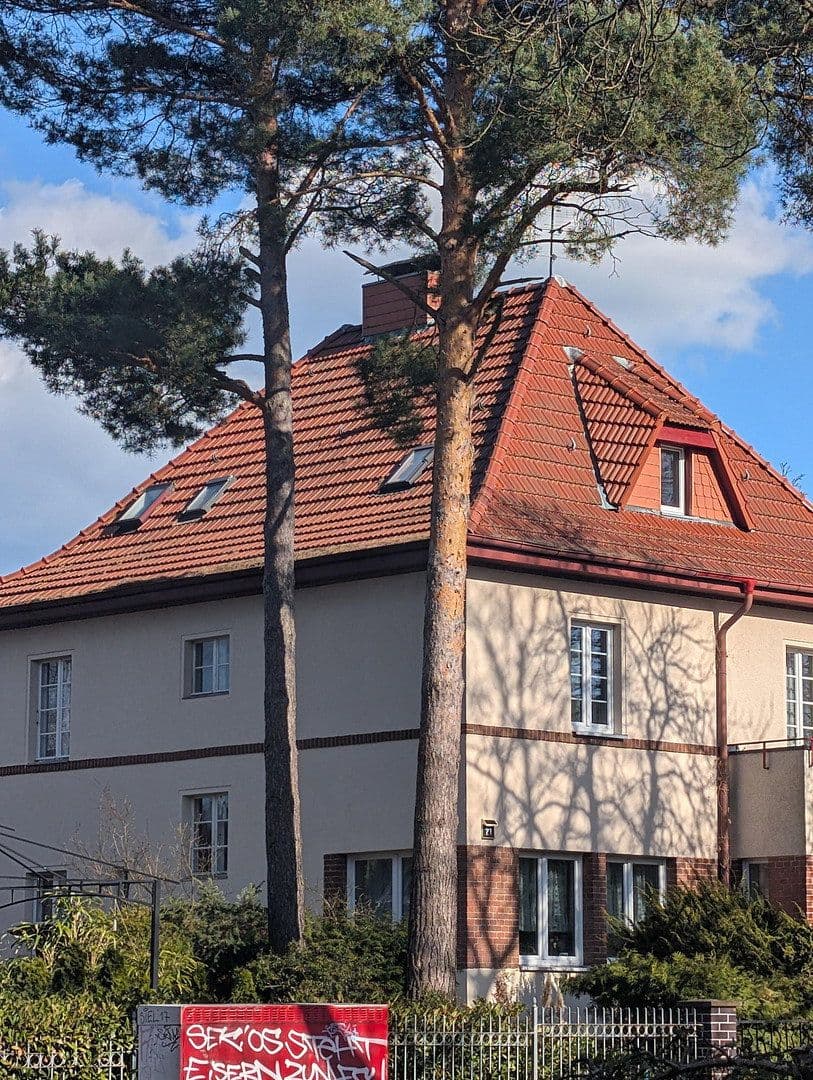 Predaj domu 199 m², pozemek 951 m², Berlin, Berlín Predaj domu 199 m², pozemek 951 m², Berlin, Berlín