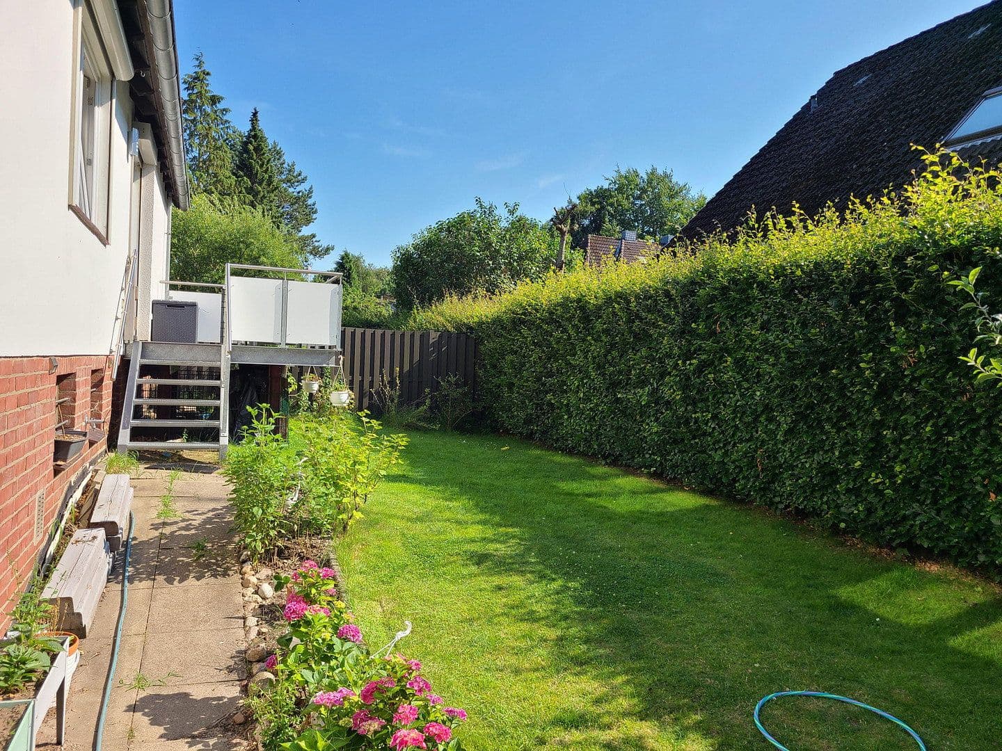 Prenájom bytu 5-izbový 115 m², Hamburg, Hamburg Prenájom bytu 5-izbový 115 m², Hamburg, Hamburg