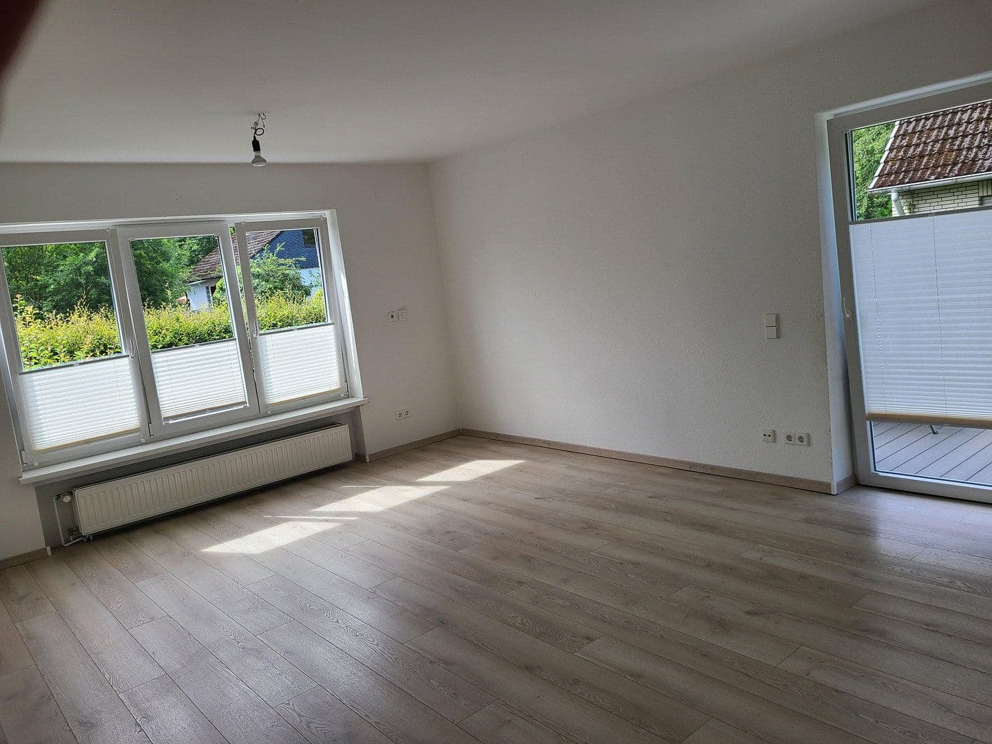 Prenájom bytu 5-izbový 115 m², Hamburg, Hamburg Prenájom bytu 5-izbový 115 m², Hamburg, Hamburg