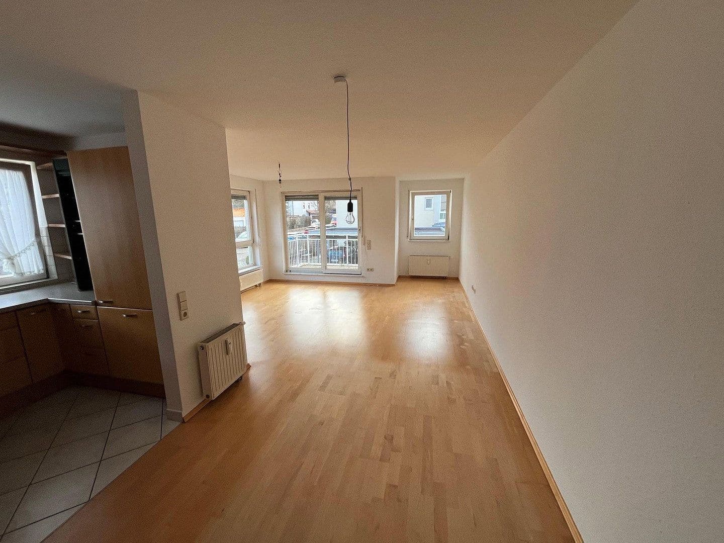 Prenájom bytu 3-izbový 72 m², Gerteisenstr. 9, Gerlingen, Bádensko-Wurttembersko Prenájom bytu 3-izbový 72 m², Gerteisenstr. 9, Gerlingen, Bádensko-Wurttembersko