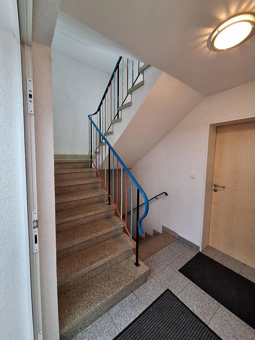 Predaj domu 160 m², pozemek 607 m², Flurstrasse 40, Neu-Ulm, Bavorsko Predaj domu 160 m², pozemek 607 m², Flurstrasse 40, Neu-Ulm, Bavorsko