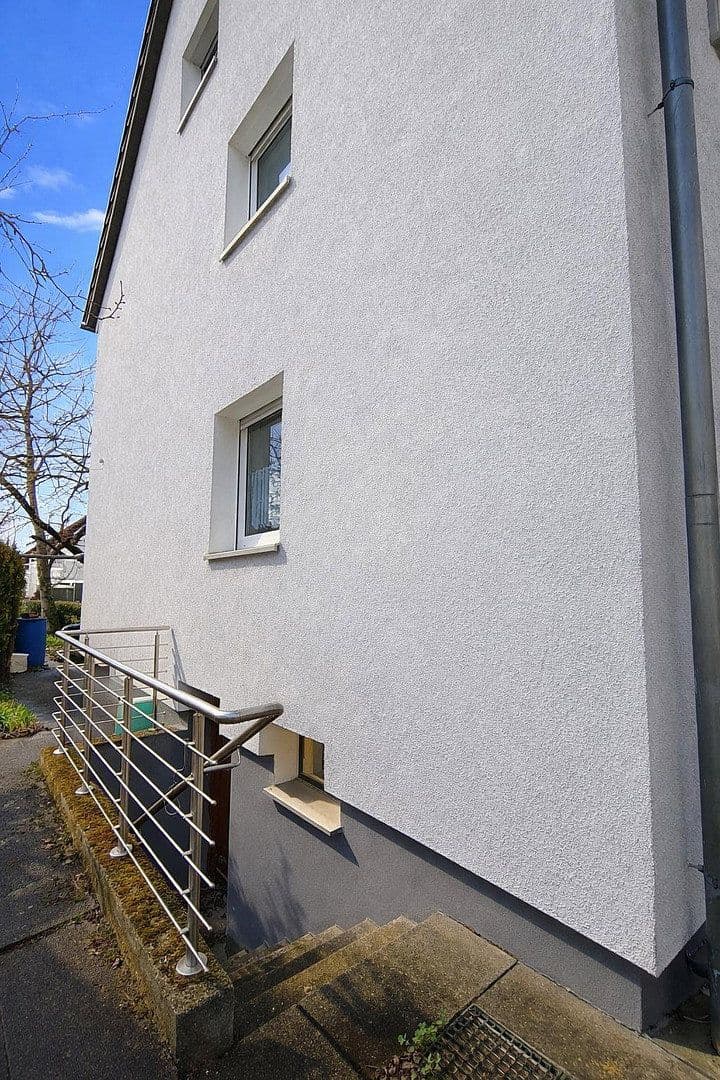 Predaj domu 160 m², pozemek 607 m², Flurstrasse 40, Neu-Ulm, Bavorsko Predaj domu 160 m², pozemek 607 m², Flurstrasse 40, Neu-Ulm, Bavorsko